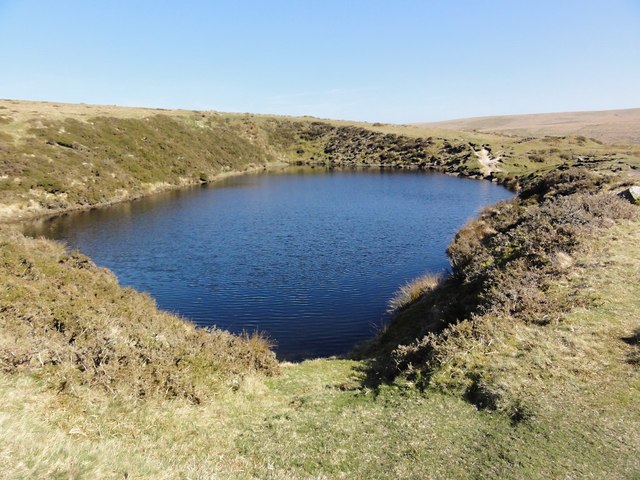 crazy-well-pool wild swimming devon