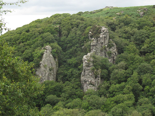 dewerstone climbing devon