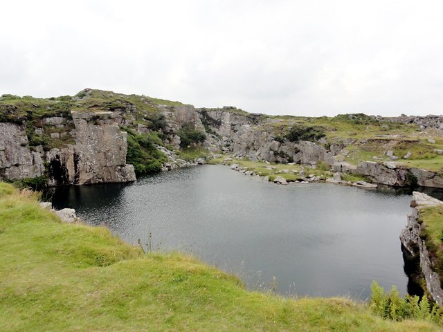 Wild Swimming at Goldiggins Quarry, Cornwall 