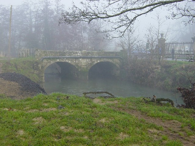 midhurst wild swimming west sussex