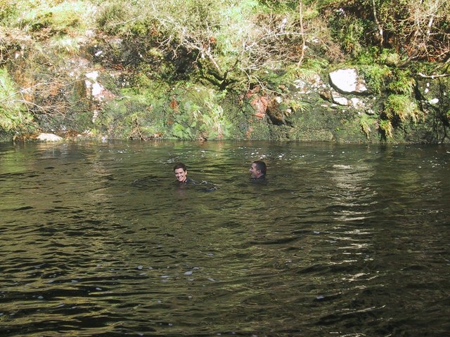 sharrah-pool wild swimming devon